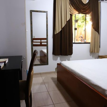 Quarto Em Foz do Iguaçu Exterior foto